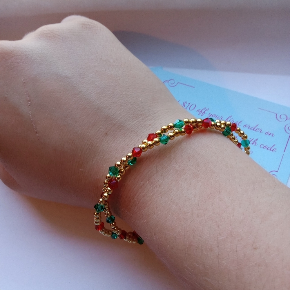 Hand Crafted Gold and Red Beaded Bracelet - Picture 4 of 7